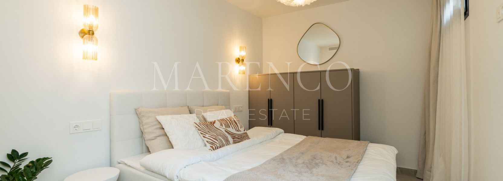 Adosado  en La Rinconada, Nueva Andalucia, Marbella