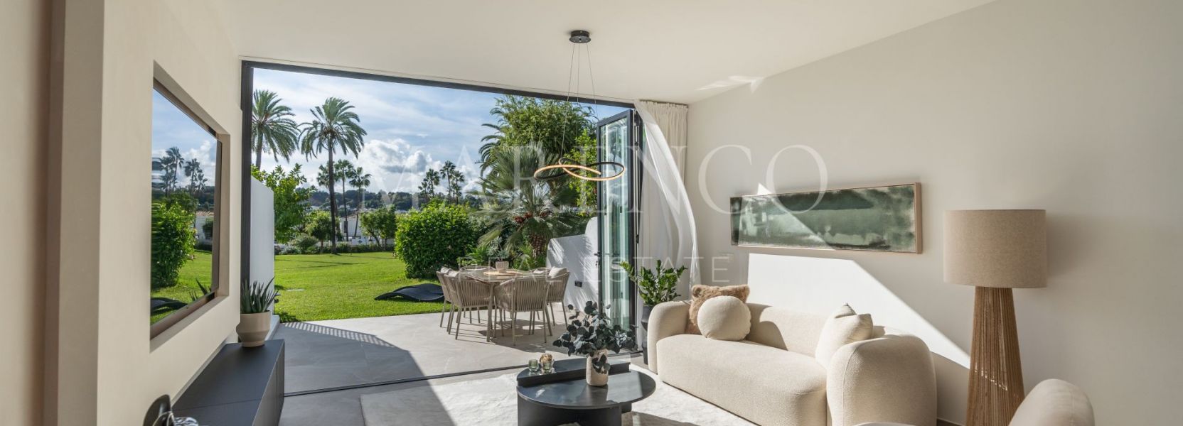 Adosado  en La Rinconada, Nueva Andalucia, Marbella