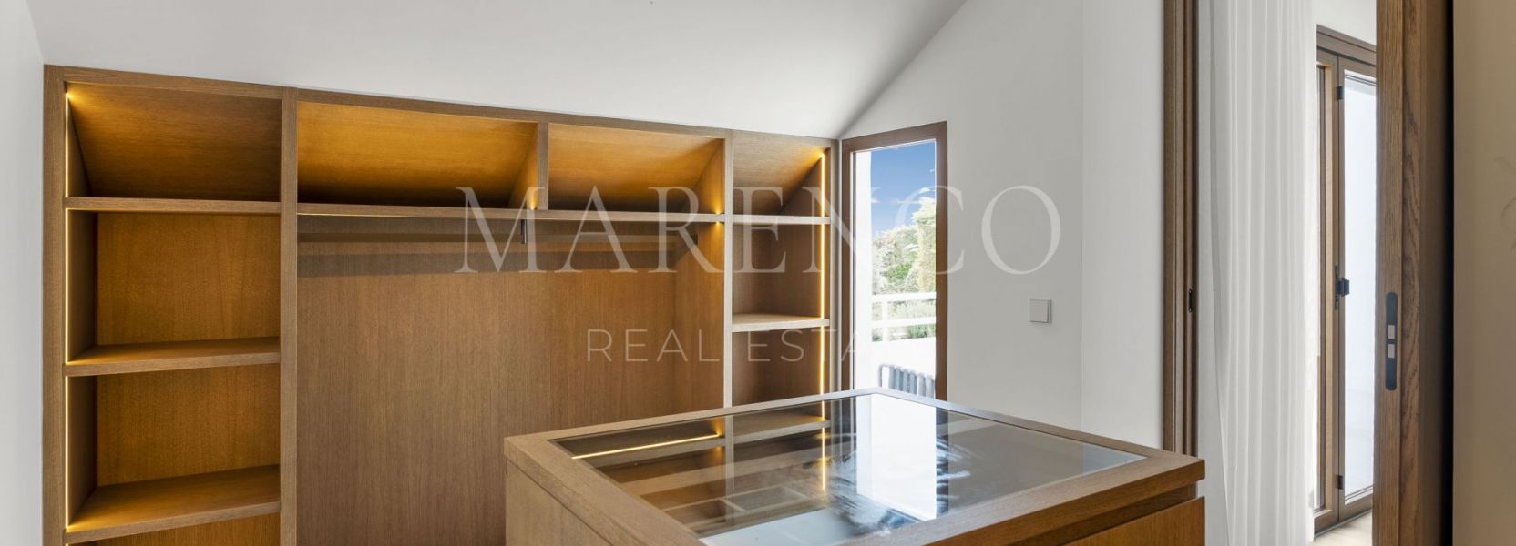 Duplex  en Alcores del Golf, Nueva Andalucia, Marbella