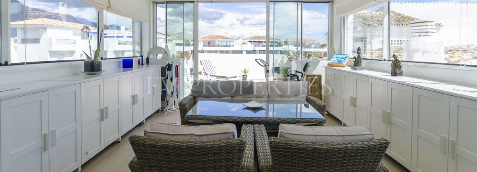 Ático  en Marbella - Puerto Banus, Marbella