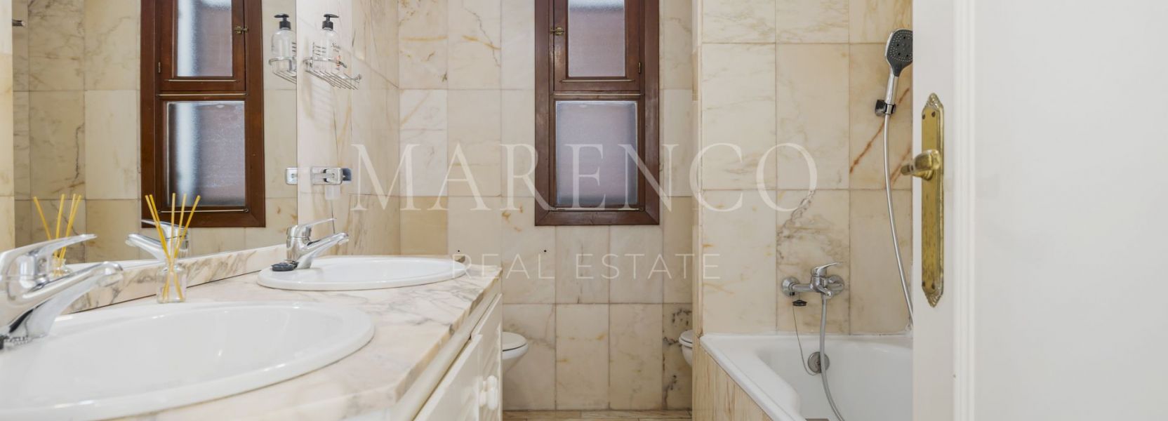 Adosado  en Bahia Azul, Estepona Oeste, Estepona