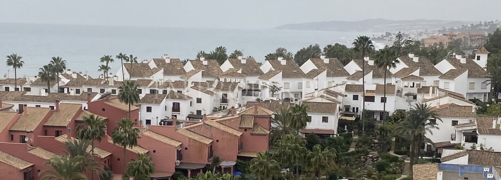 Adosado  en Bahia Azul, Estepona Oeste, Estepona