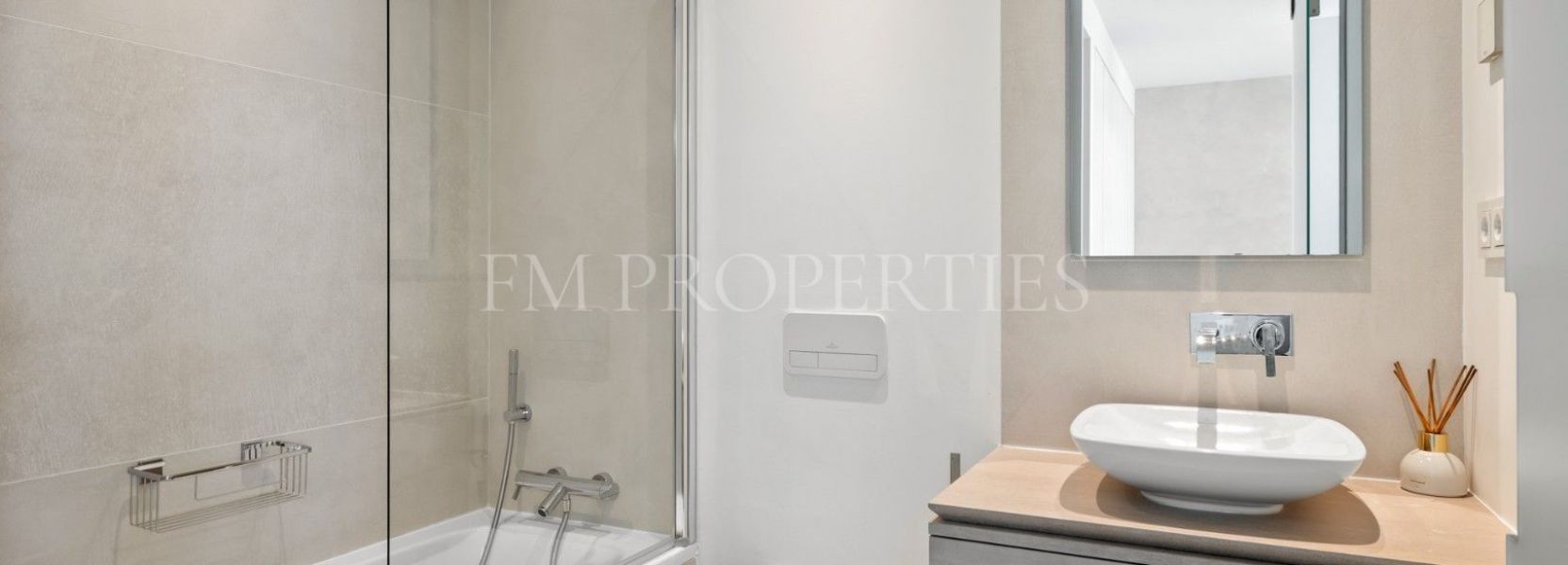 Apartamento  en Nueva Andalucia, Marbella