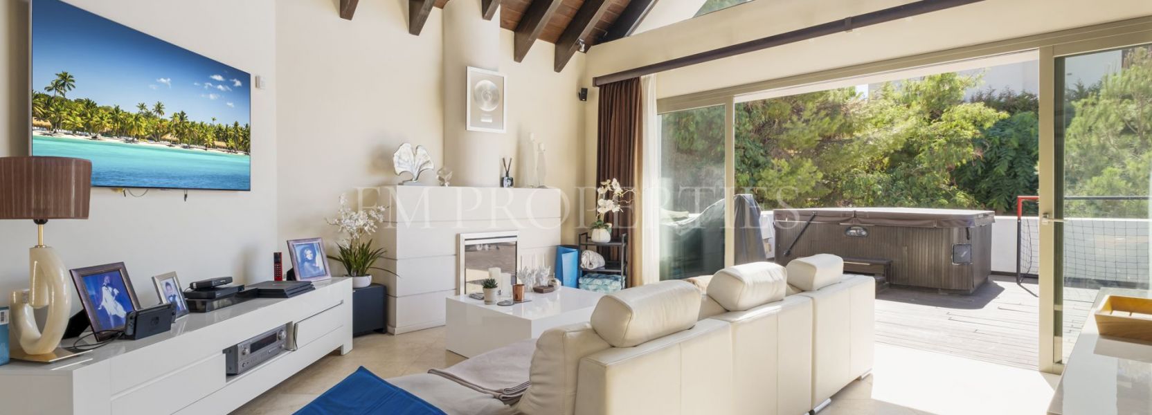 Duplex Penthouse  in Los Flamingos Golf, Benahavis