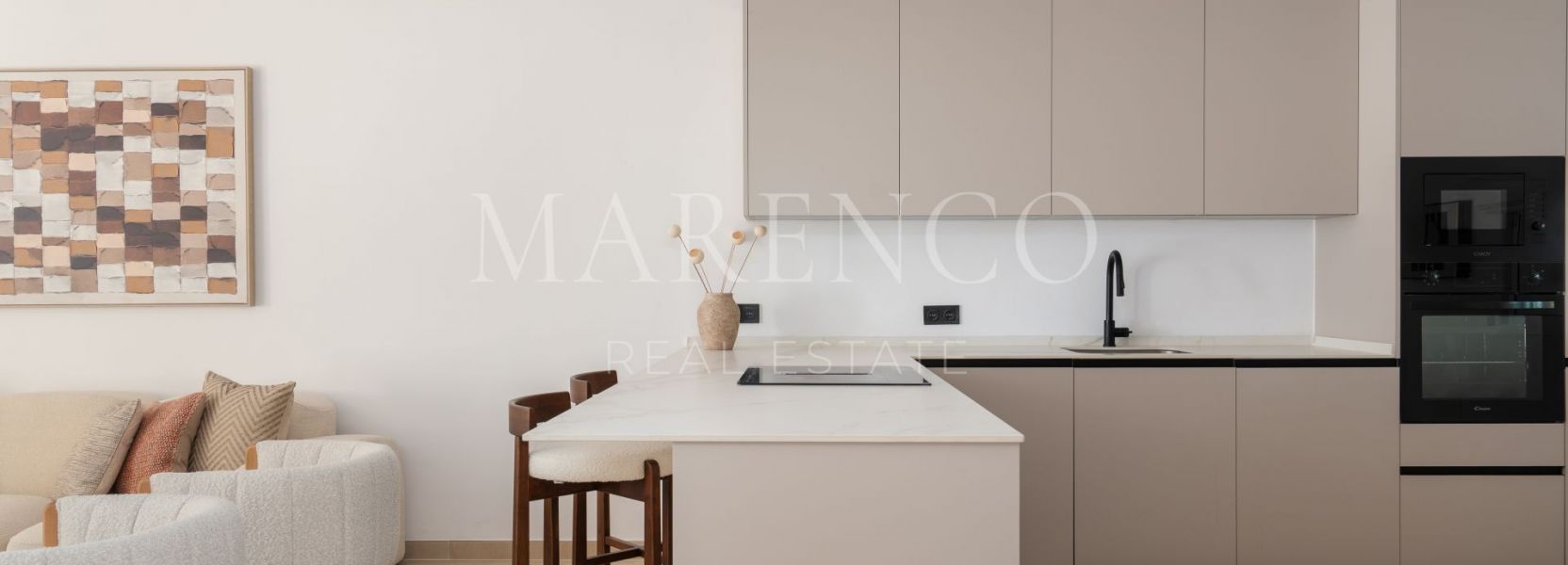 Erdgeschosswohnung  in Pueblo de Las Brisas, Nueva Andalucia, Marbella