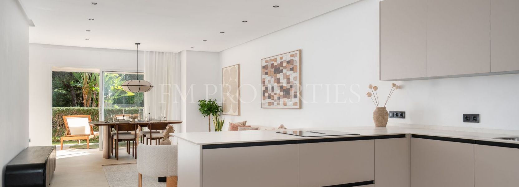 Appartement rez de chaussée  à Pueblo de Las Brisas, Nueva Andalucia, Marbella