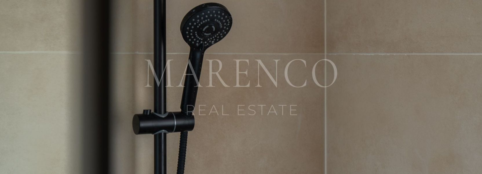 Erdgeschosswohnung  in Pueblo de Las Brisas, Nueva Andalucia, Marbella