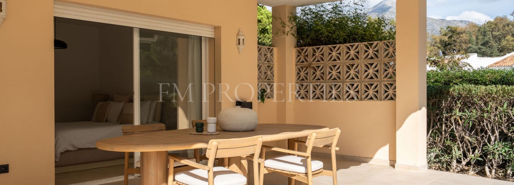 Appartement rez de chaussée  à Pueblo de Las Brisas, Nueva Andalucia, Marbella