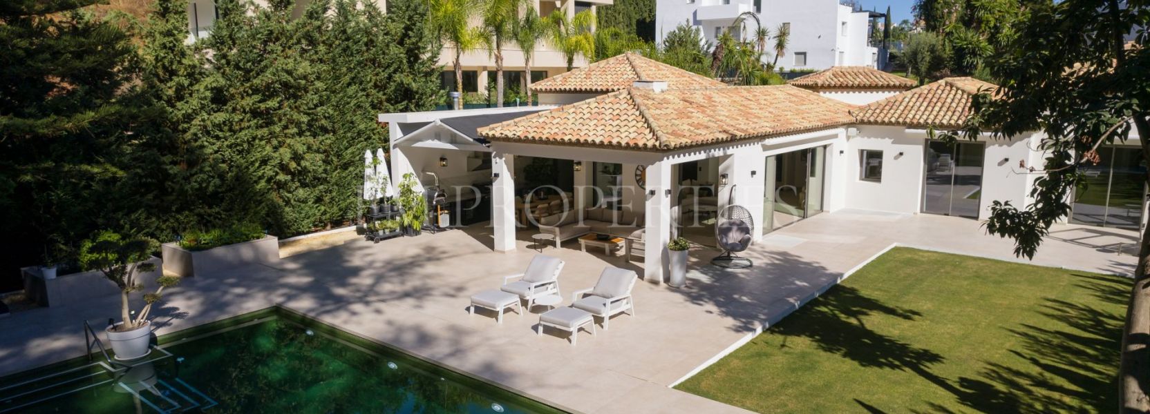 Villa  en La Cerquilla, Nueva Andalucia, Marbella