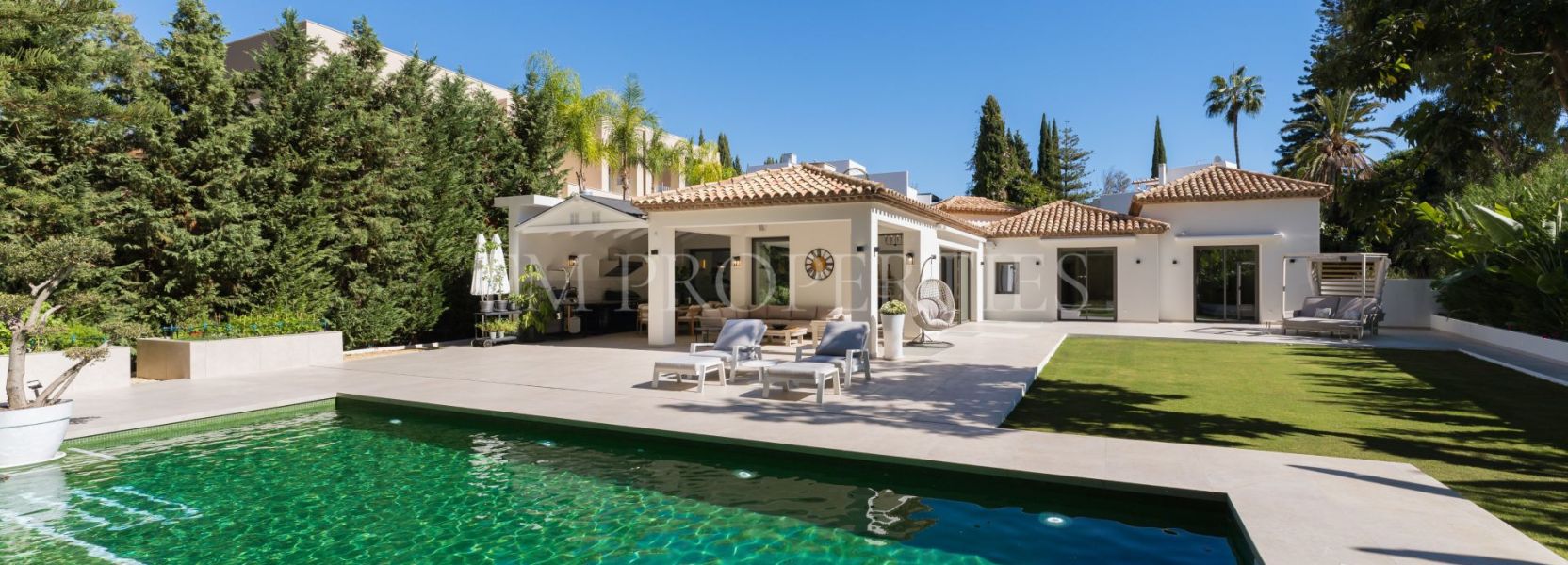 Villa  en La Cerquilla, Nueva Andalucia, Marbella