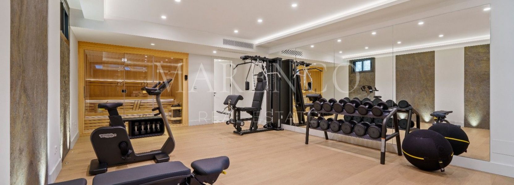 Villa  in Nueva Andalucia, Marbella