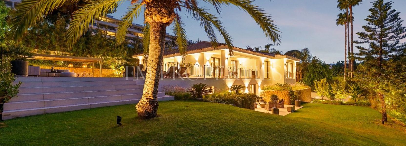 Villa  en Nueva Andalucia, Marbella