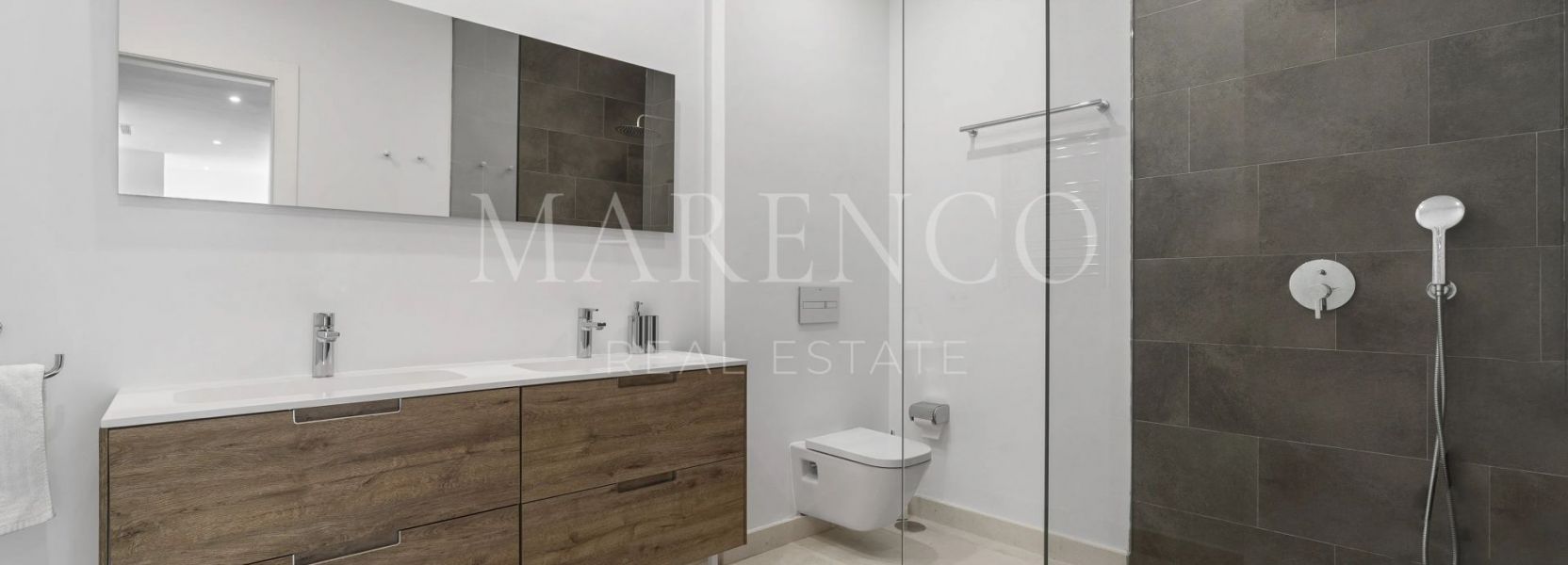 Semi Detached Villa  in Cabopino, Marbella East, Marbella