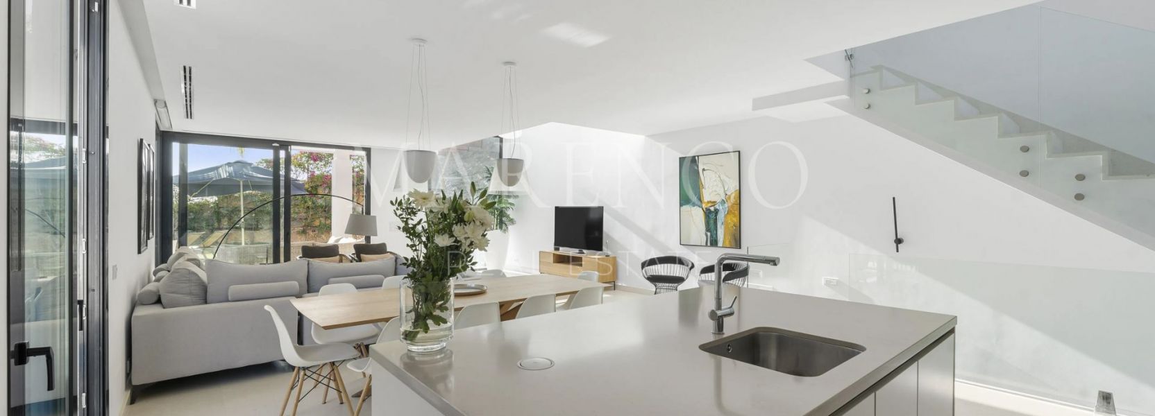 Semi Detached Villa  in Cabopino, Marbella East, Marbella