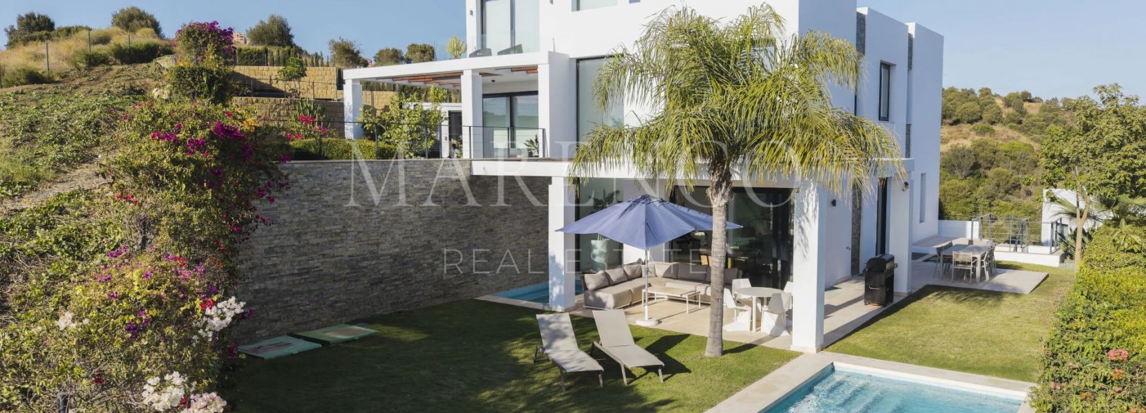 Semi Detached Villa  in Cabopino, Marbella East, Marbella