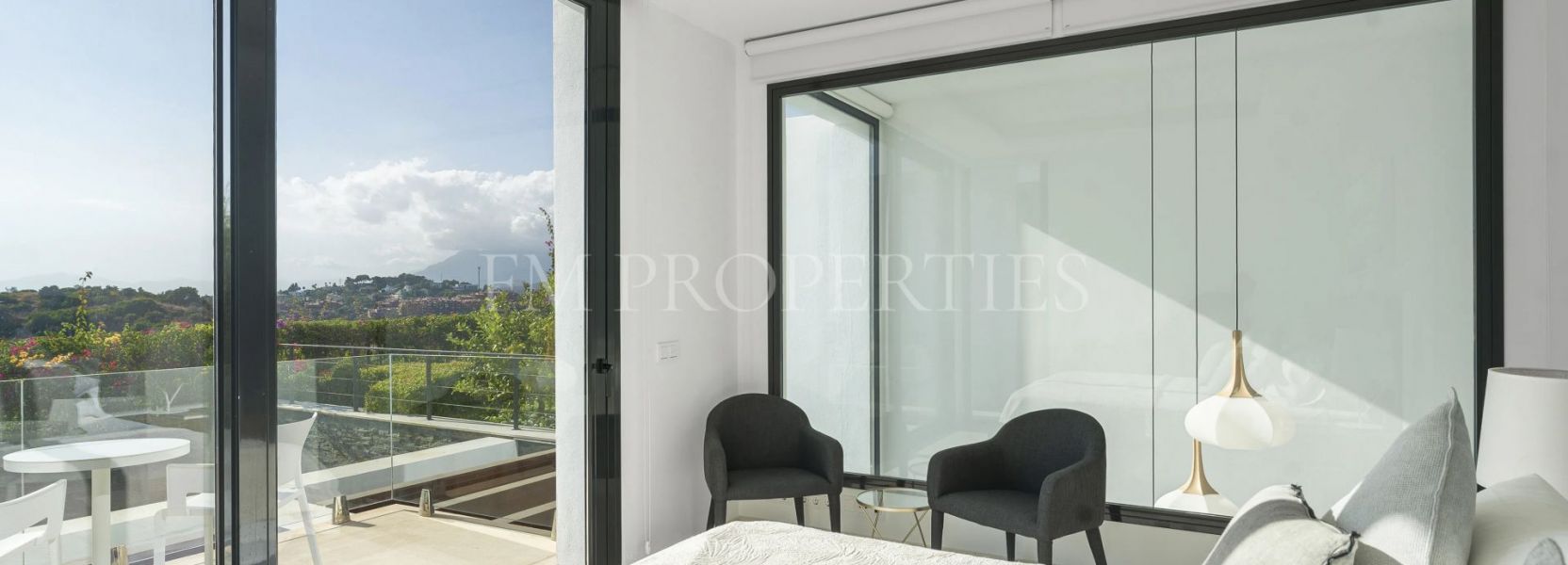 Semi Detached Villa  in Cabopino, Marbella East, Marbella