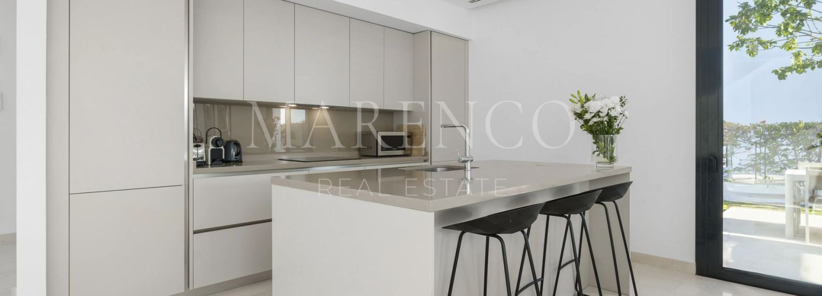 Semi Detached Villa  in Cabopino, Marbella East, Marbella