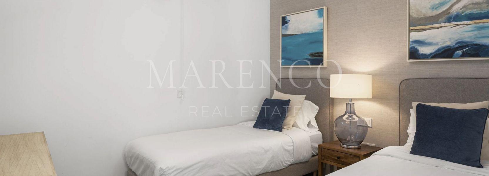 Semi Detached Villa  in Cabopino, Marbella East, Marbella