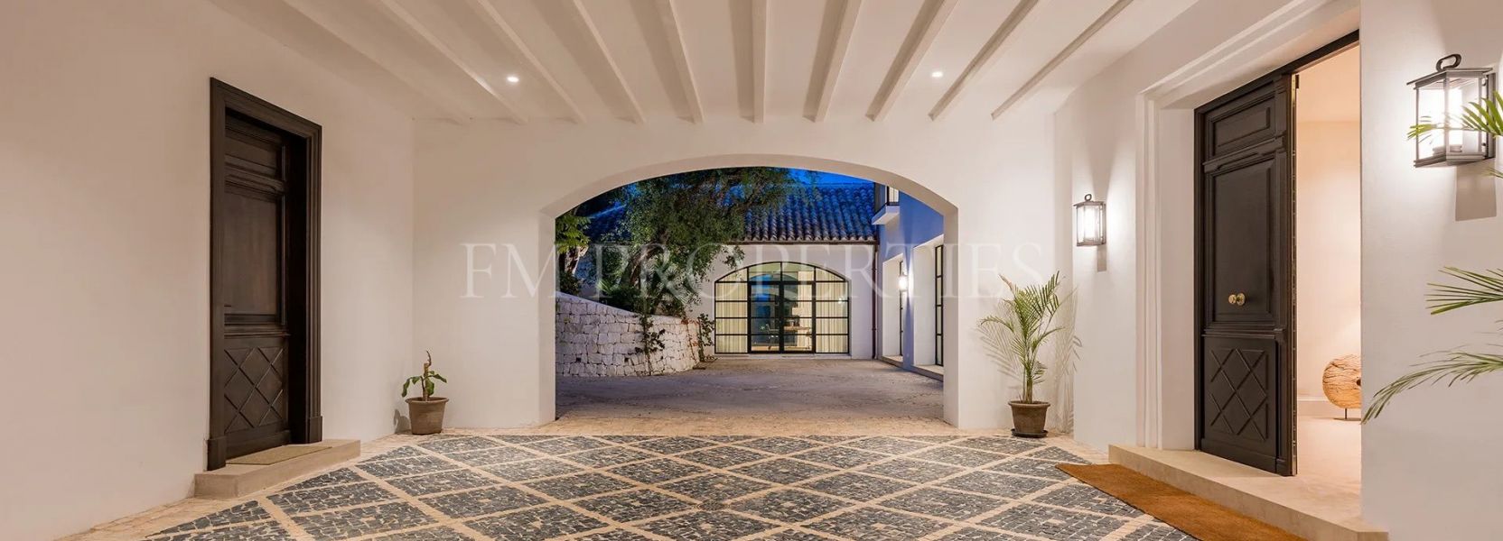 Villa  en Cascada de Camojan, Marbella Golden Mile, Marbella