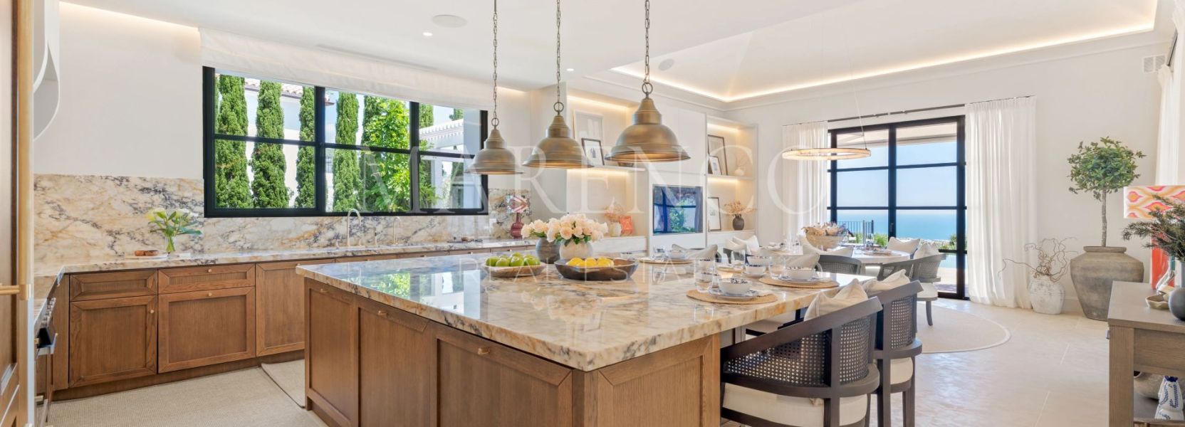 Villa in Cascada de Camojan, Marbella Golden Mile, Marbella