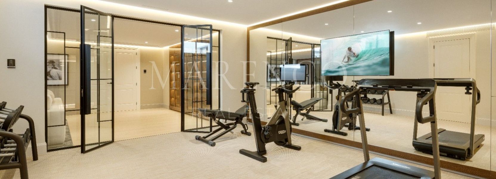 Villa in Cascada de Camojan, Marbella Golden Mile, Marbella