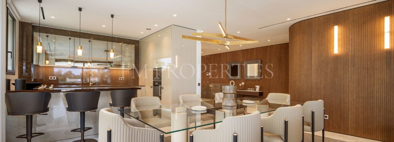 Duplex Planta Baja  en Marbella Golden Mile, Marbella