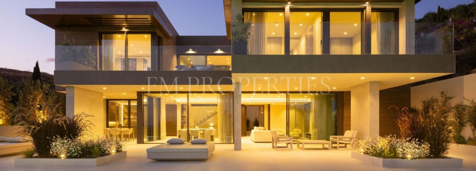 Villa  in Los Flamingos, Benahavis