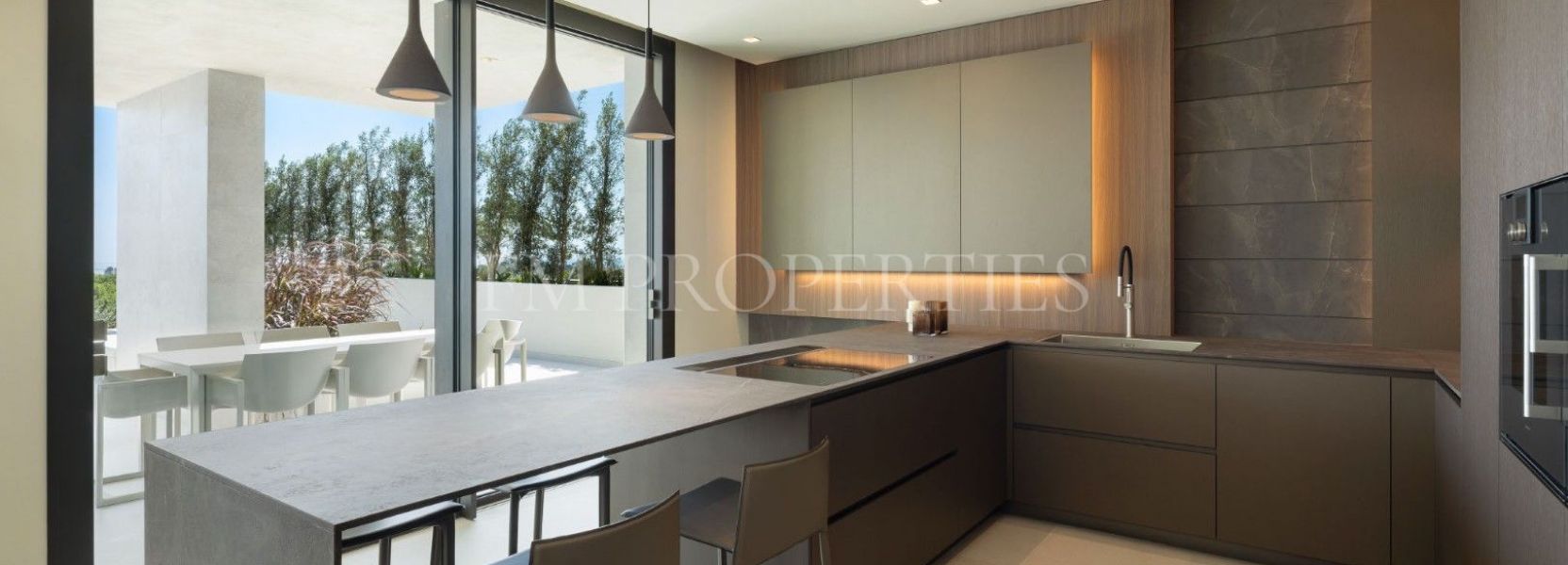 Villa  in Los Flamingos, Benahavis