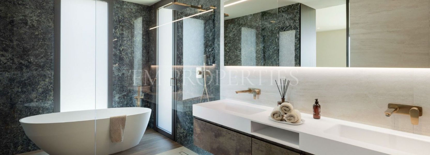 Villa  in Los Flamingos, Benahavis