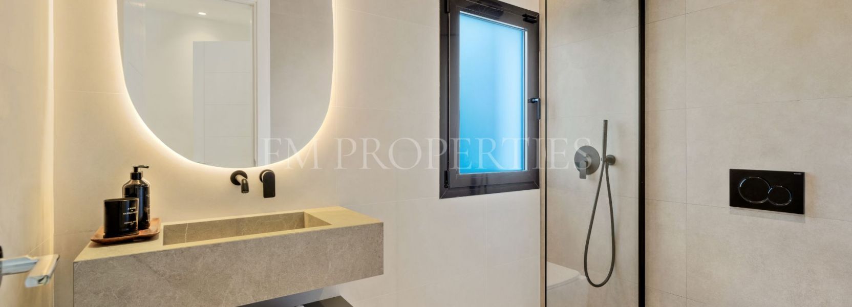 Villa  in Sierra Blanca, Marbella Golden Mile, Marbella