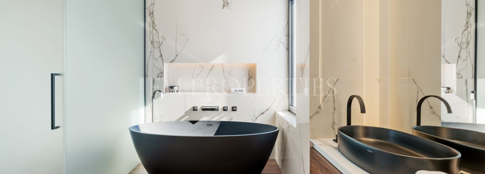 Villa  in Sierra Blanca, Marbella Golden Mile, Marbella