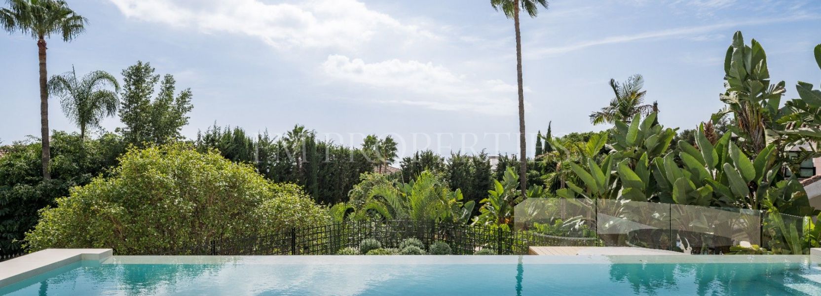 Villa  in Sierra Blanca, Marbella Golden Mile, Marbella