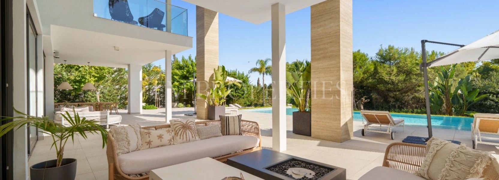 Villa  in Altos de Puente Romano, Marbella Goldene Meile, Marbella