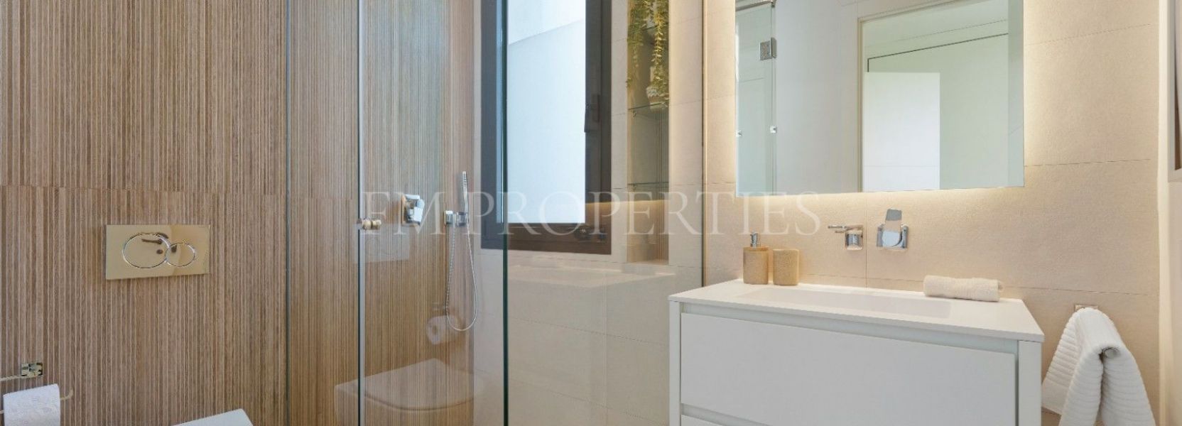 Villa  in Altos de Puente Romano, Marbella Goldene Meile, Marbella