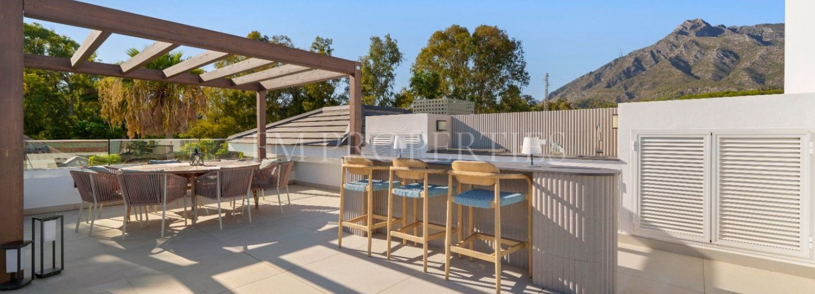 Villa  in Altos de Puente Romano, Marbella Goldene Meile, Marbella