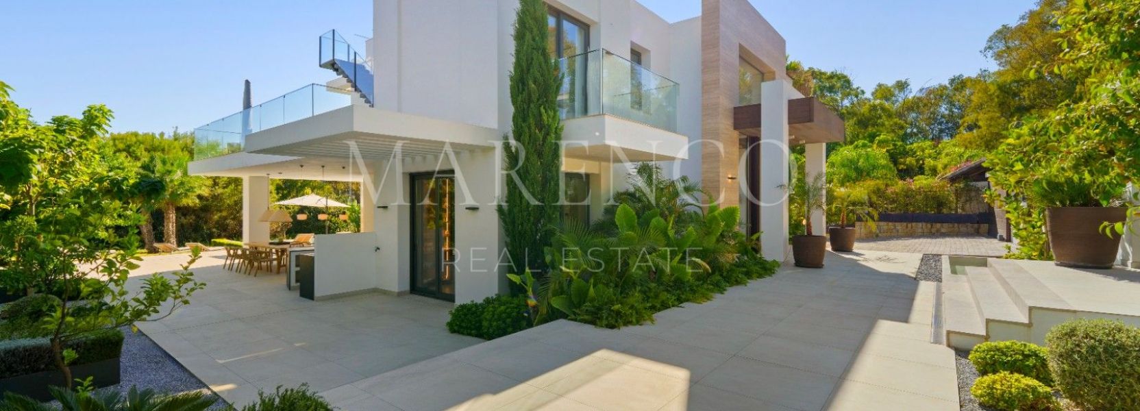 Villa  in Altos de Puente Romano, Marbella Goldene Meile, Marbella