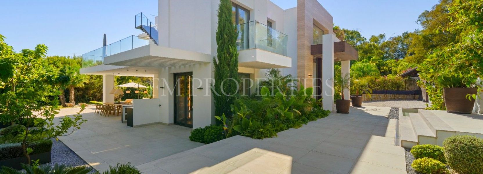 Villa  in Altos de Puente Romano, Marbella Goldene Meile, Marbella