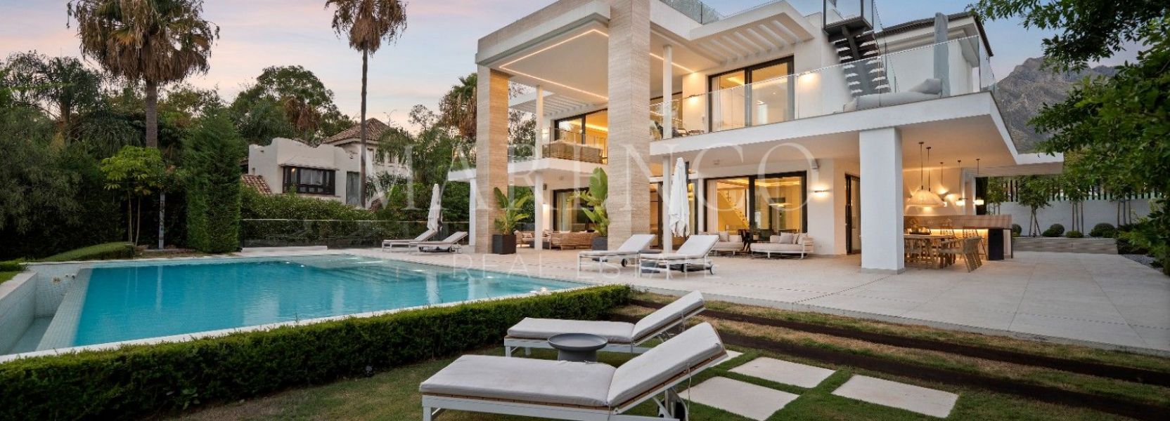 Villa  in Altos de Puente Romano, Marbella Goldene Meile, Marbella