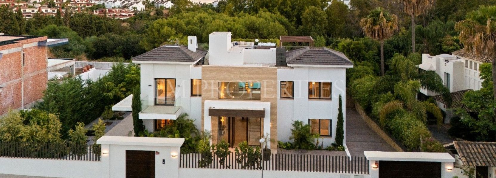 Villa  in Altos de Puente Romano, Marbella Goldene Meile, Marbella