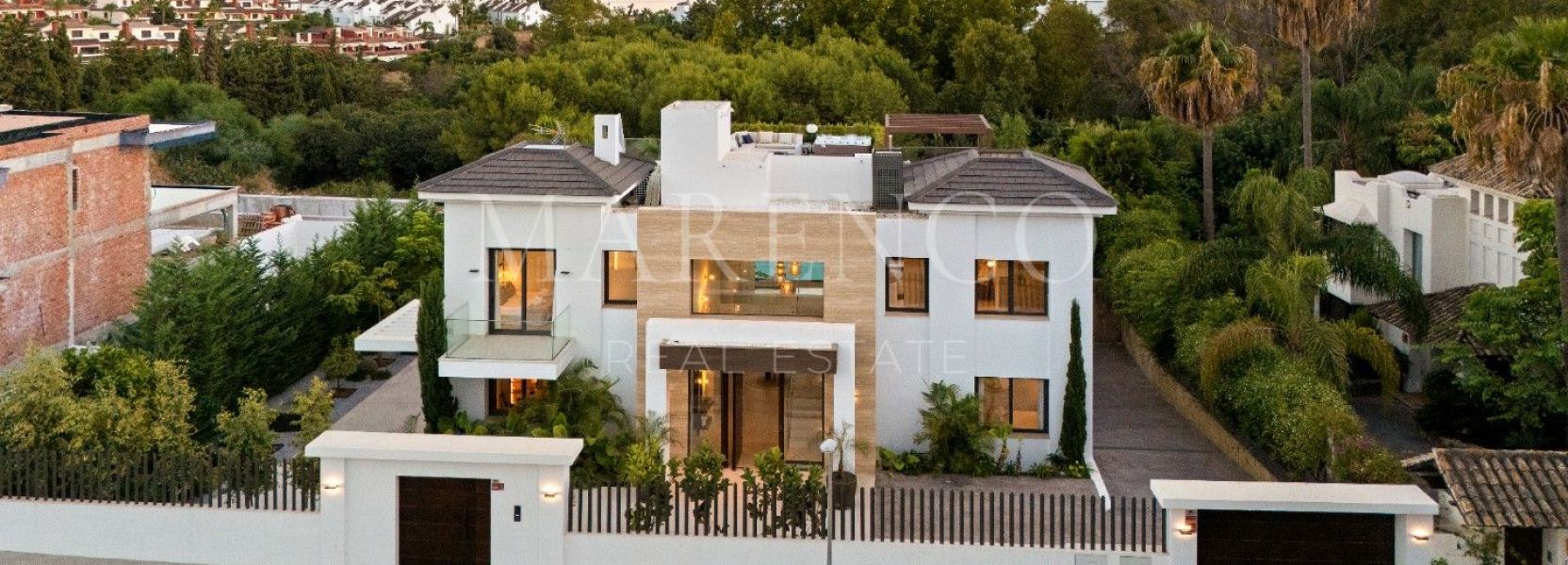 Villa  in Altos de Puente Romano, Marbella Goldene Meile, Marbella