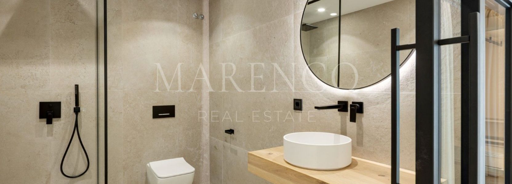 Villa  in El Herrojo, Benahavis