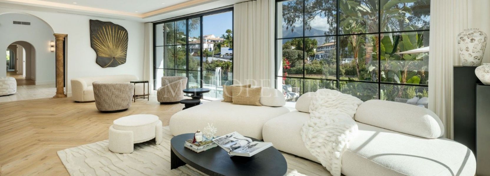 Villa  in El Herrojo, Benahavis