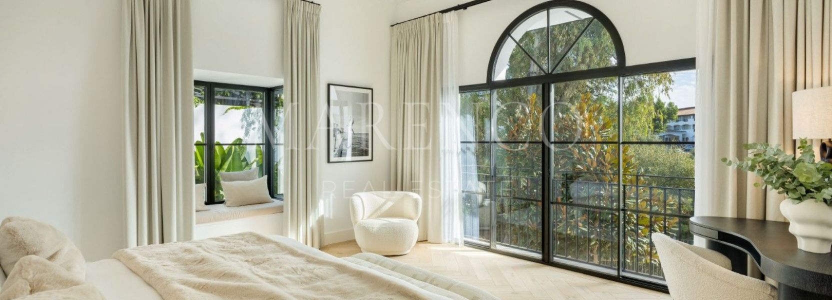 Villa  in El Herrojo, Benahavis