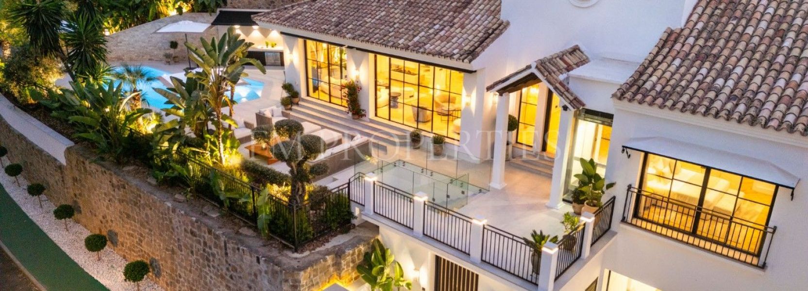 Villa  in El Herrojo, Benahavis