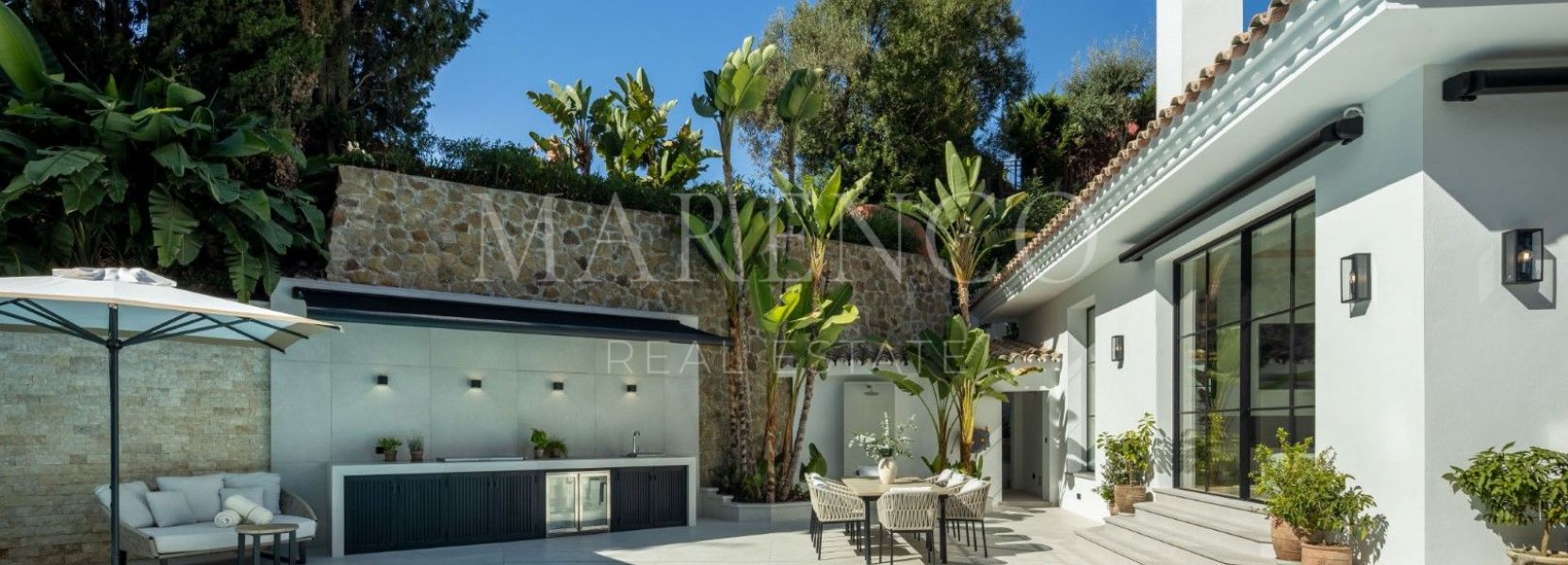 Villa  in El Herrojo, Benahavis