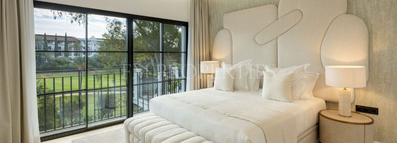 Villa  in El Herrojo, Benahavis