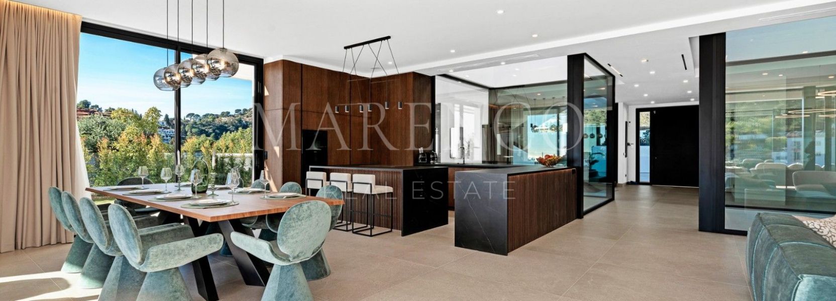 Villa  in El Madroñal, Benahavis