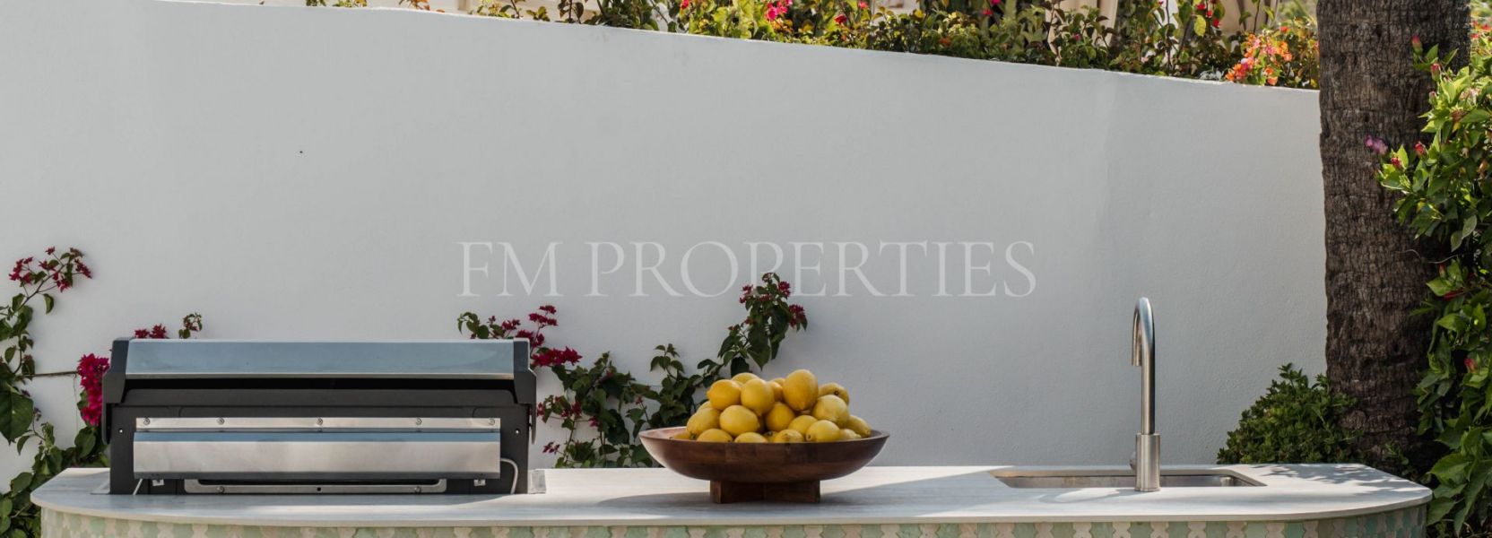 Villa Pareada  en Marbella Golden Mile, Marbella