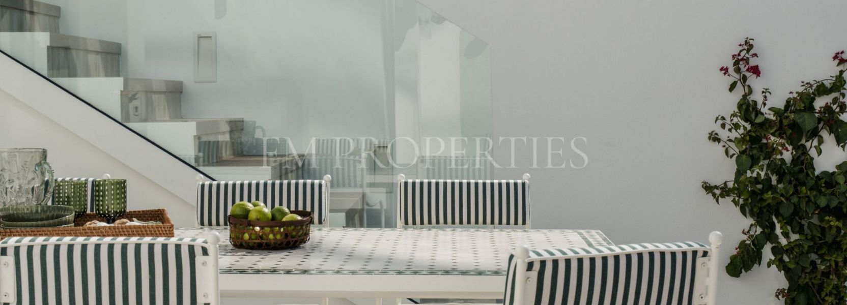 Villa Pareada  en Marbella Golden Mile, Marbella