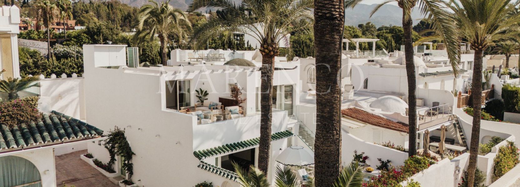 Einfamilienhaushälfte  in Marbella Goldene Meile, Marbella